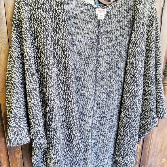 SOLD - Picture 3 of 7